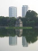 還劍湖