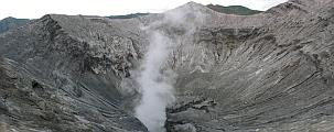婆羅摩火山的火山口
