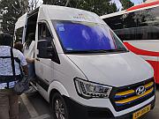 半天團乘的中巴