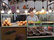 買外賣三明治的咖啡室